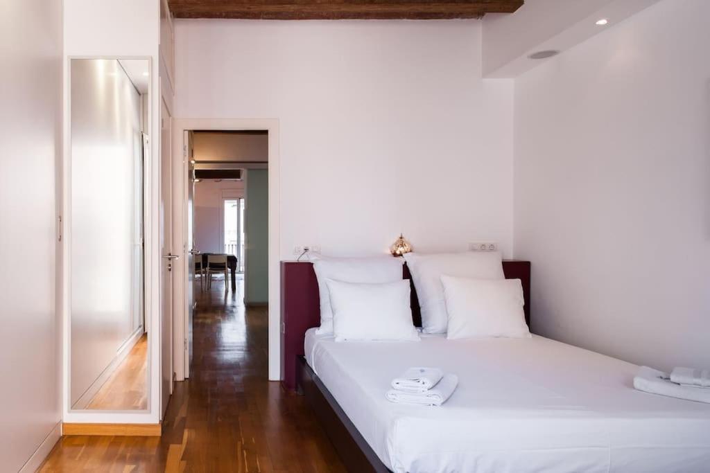Moderno Y Autentico En El Corazon De Poble Sec Leilighet Barcelona